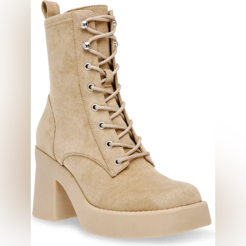 Steven NY Creamy Tan Combat Boots Size 8